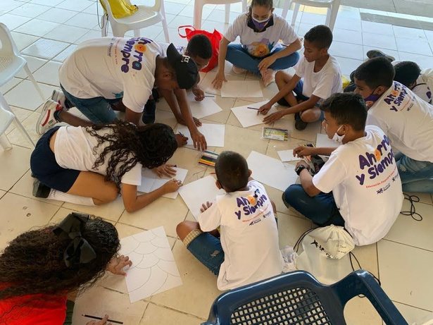 Actividad de arte y pedagogía para niños