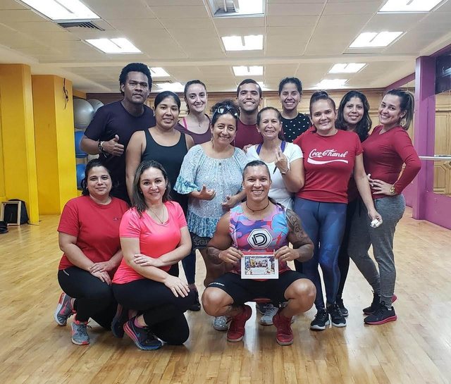 Comunidad FunBeat en sesión grupal